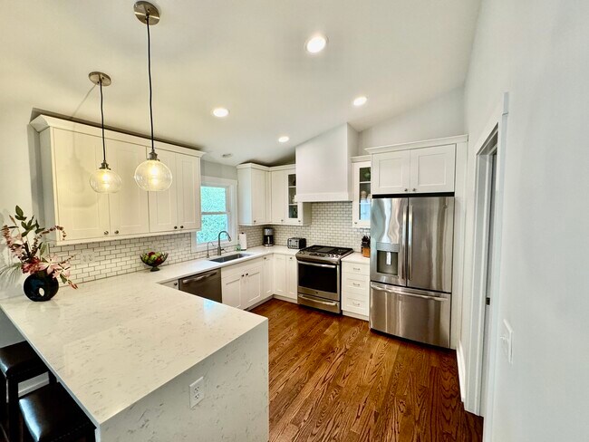 Building Photo - 628 Krpan Ct