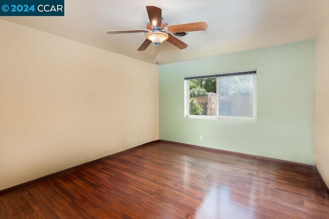 Building Photo - 1326 Babel Ln