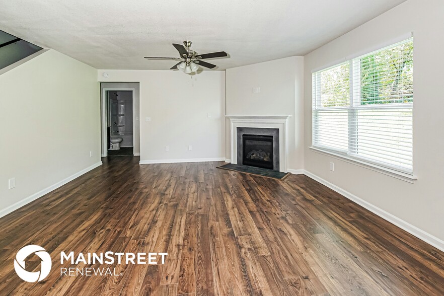 Building Photo - 9407 Cornflower Ln