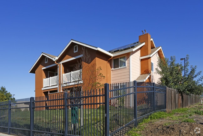 Building Photo - Fanoe Vista