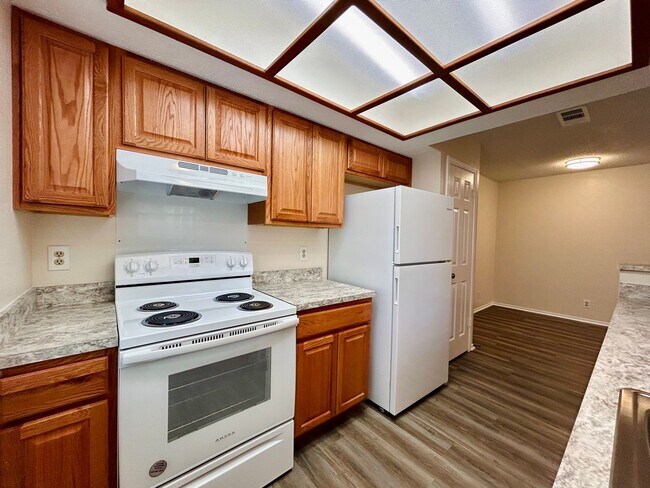Building Photo - 9308 Kempler Dr