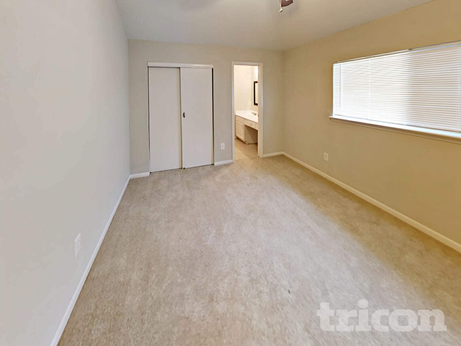 Building Photo - 7814 Eastern Bluebird Dr