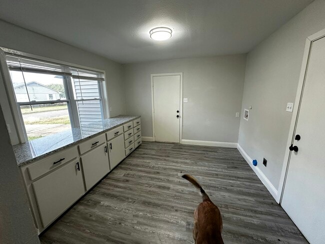 Building Photo - 415 N 19th St