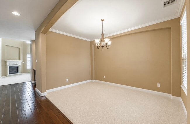 Building Photo - 4607 Rockton Hills Ln
