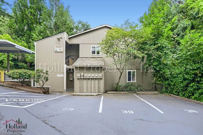 Building Photo - 2680 SW 87th Ave