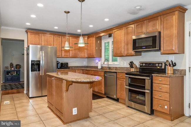 Building Photo - 8916 Arley Dr