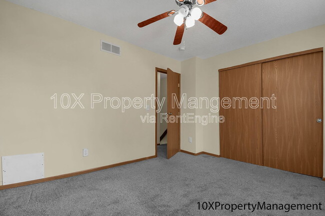 Building Photo - 171 Glenkirk Dr