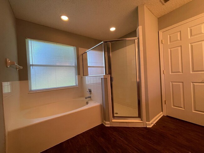 Building Photo - 9374 Daniel's Mill Dr
