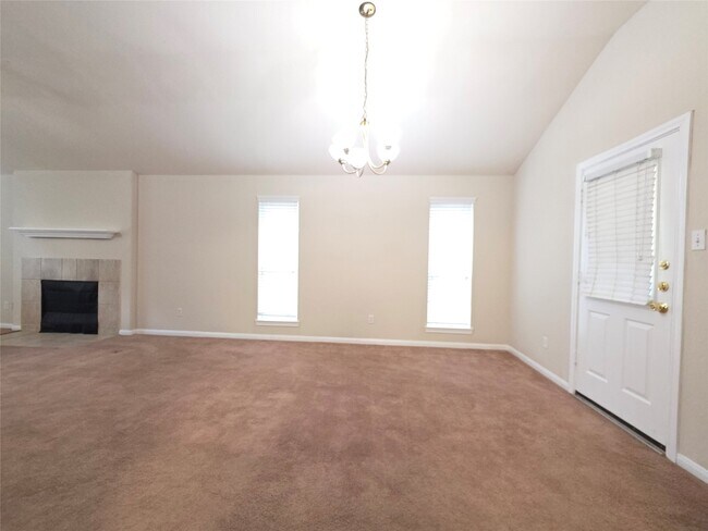 Building Photo - 3817 Mystic Cir