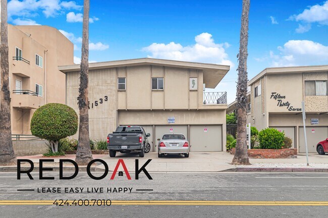 Building Photo - 1533 9th St