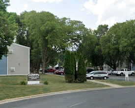 Building Photo - Clover Patch Apartments