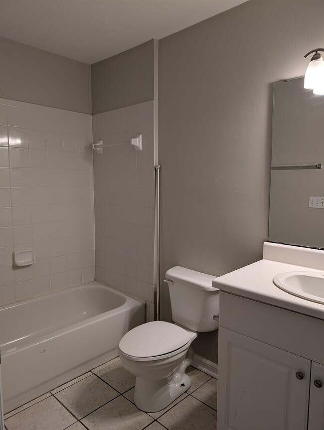 Building Photo - 4262 Augustus Oak Ct