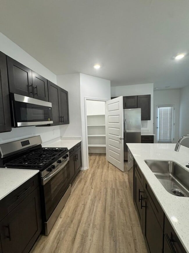 Building Photo - Marana- 3 bedroom/ 2 bathroom BRAND NEW HOME!
