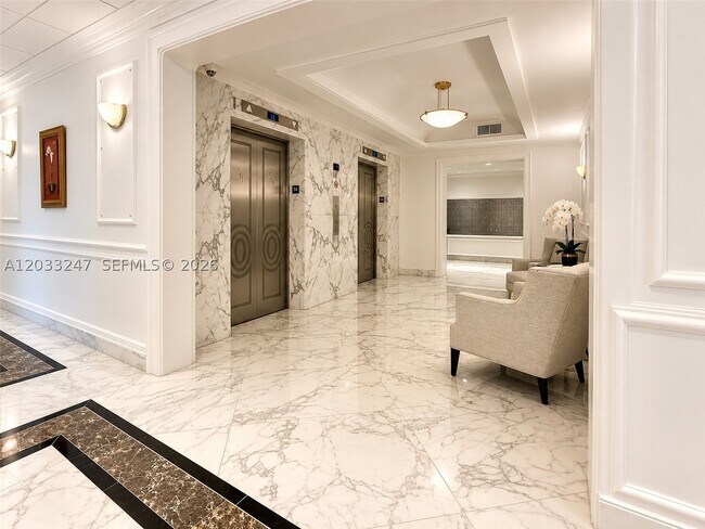 Building Photo - 5700 Collins Ave