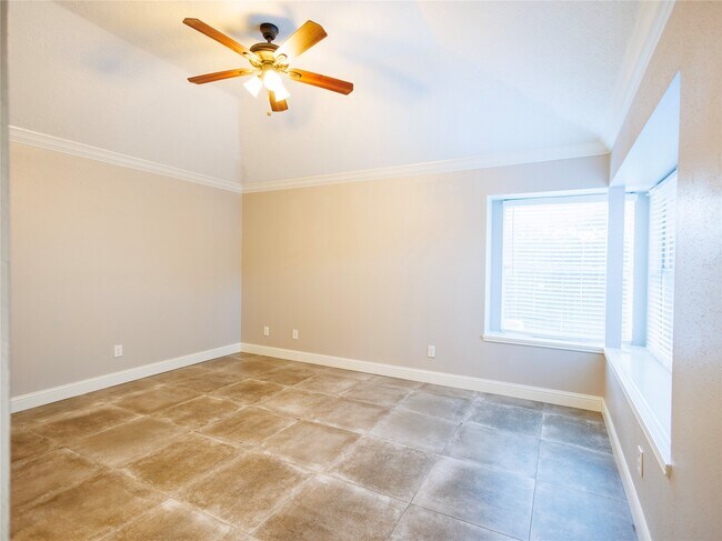 Building Photo - 16307 Mulberry Run Ct