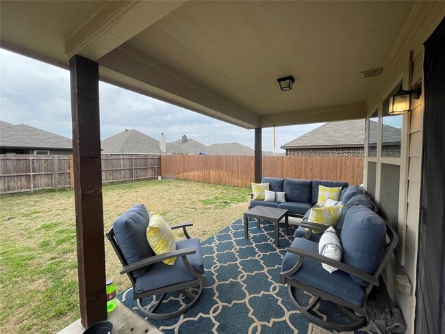 Building Photo - 2521 Weatherford Heights Dr