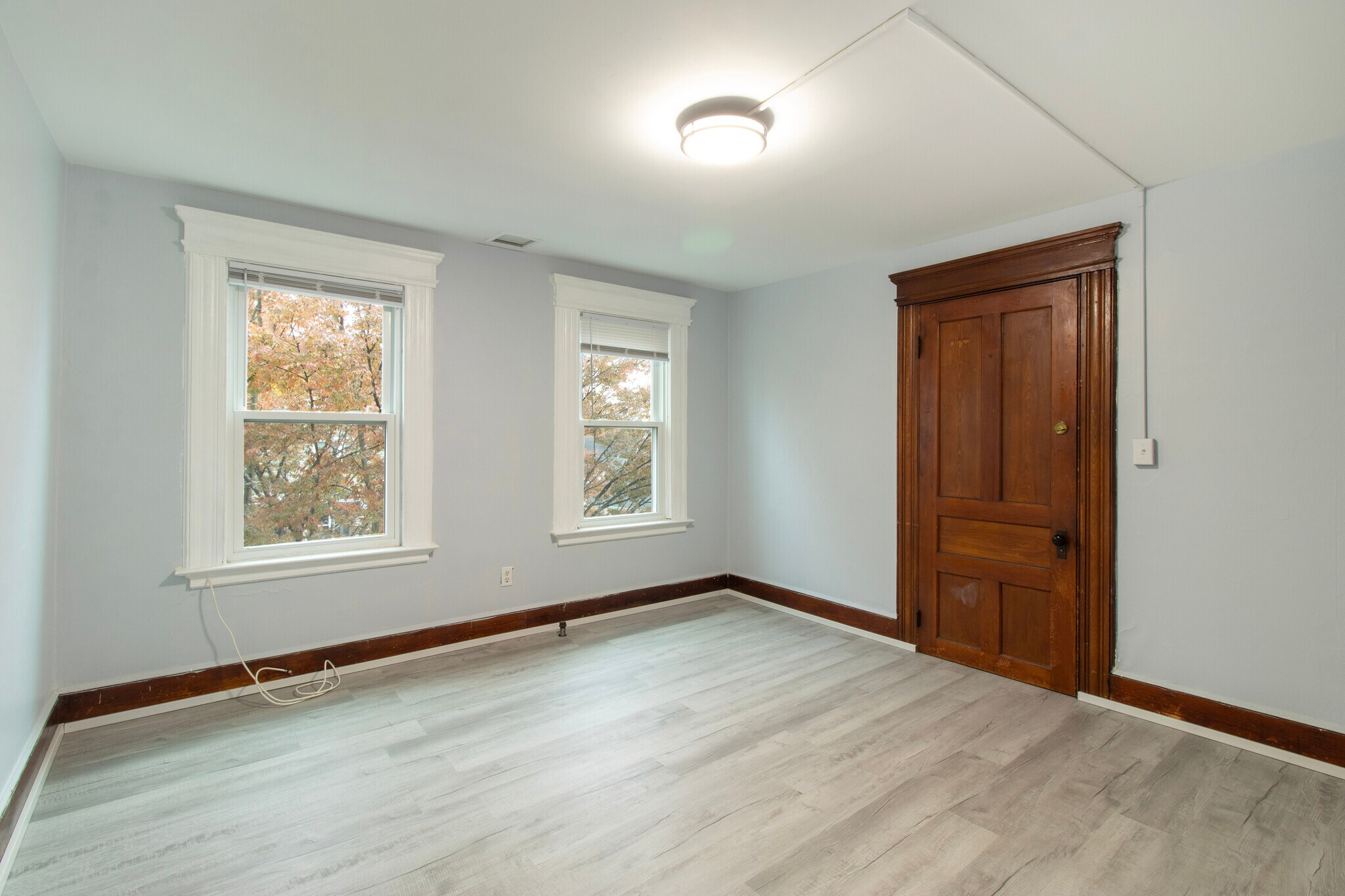 Building Photo - 23 Woodland St