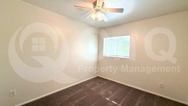 Building Photo - 6717 N 44th Ave