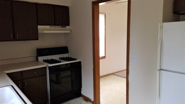 Building Photo - 378