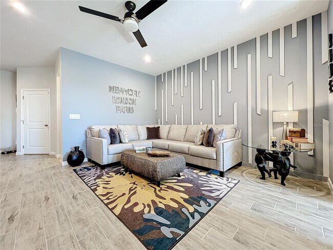 Building Photo - 11826 Sky Acrs Ter