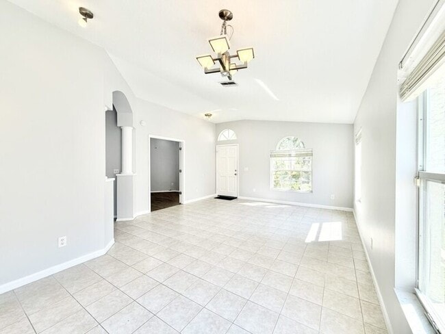 Building Photo - 4768 Ridgemoor Cir