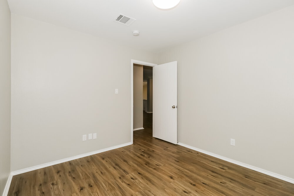 Building Photo - 2617 Eastwood Ln