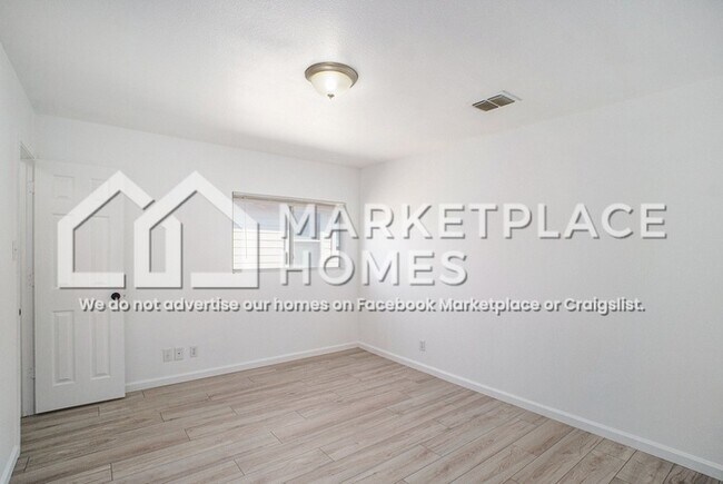 Building Photo - 9734 Ceremony Cove