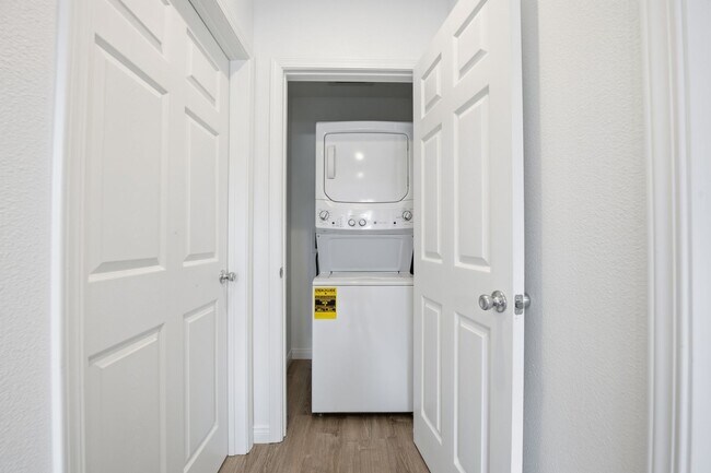 Building Photo - Brand new!