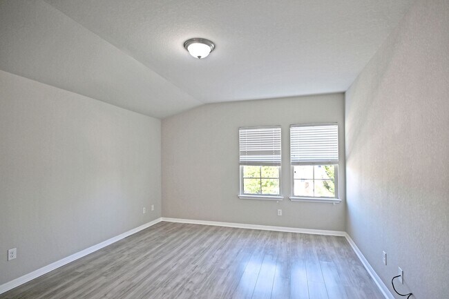 Building Photo - 2510 Diamondback Trail