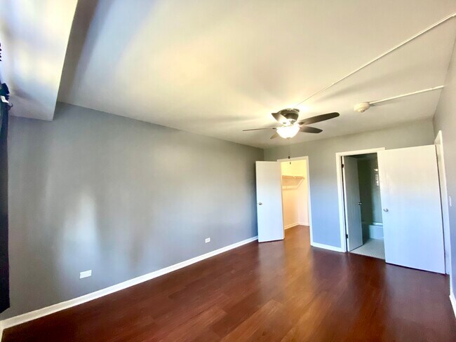 Building Photo - 4500 Beau Monde Dr