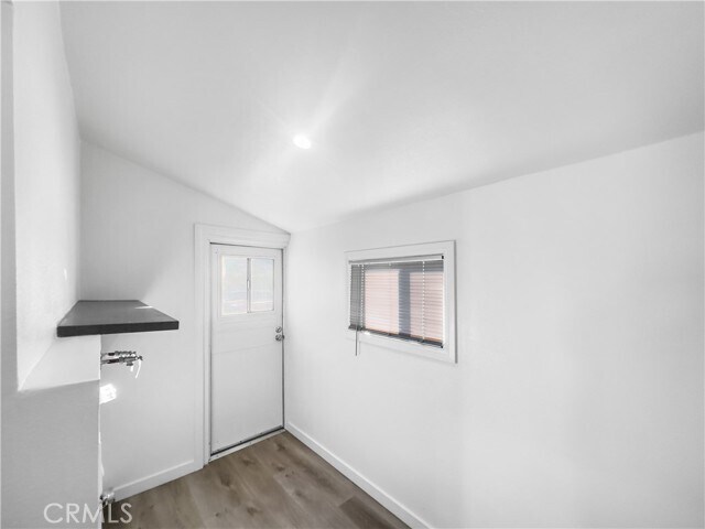 Building Photo - 11831 Hewes St