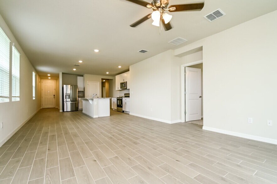 Building Photo - 13907 Richland Gulf Cir