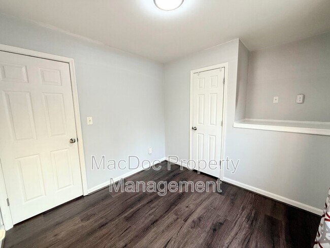 Building Photo - 11114 Ascot Cir