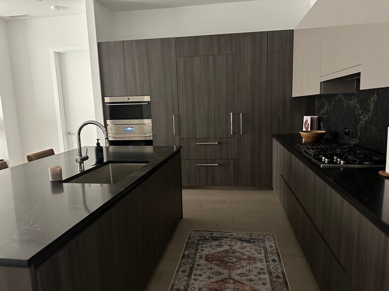 Unit Kitchen - 19355 N 73rd Way