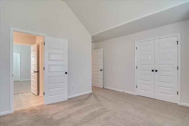 Building Photo - 528 Fermoy Ln