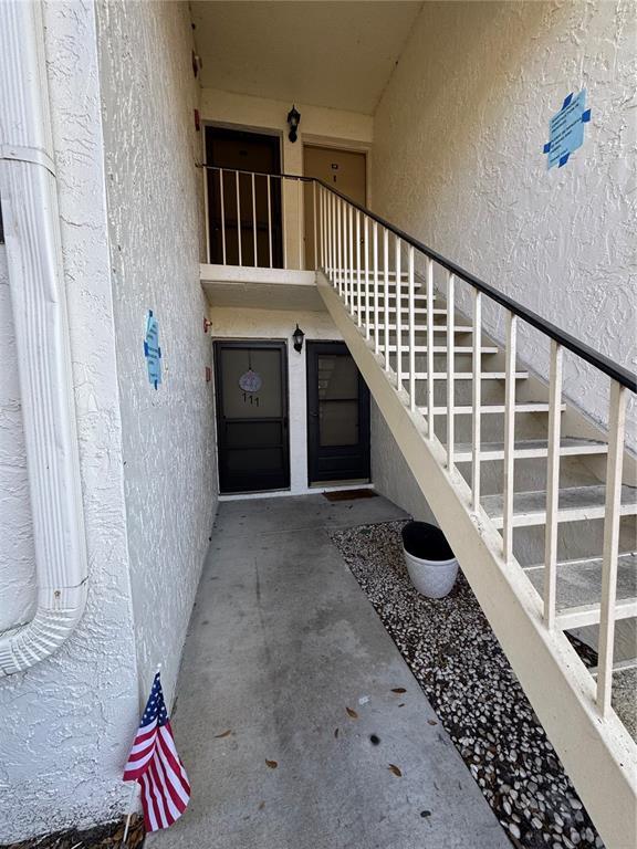 Building Photo - 109 Pine Ct