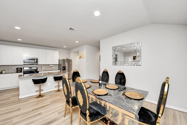 Building Photo - 18819 Allendale Frst Dr