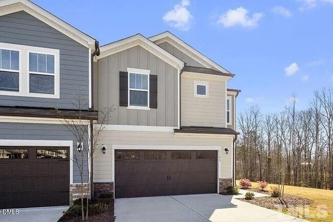 Building Photo - 1195 Chestnut Bluff Run