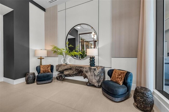 Building Photo - 275 1st Ave S