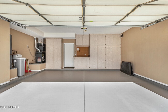 Building Photo - 4334 E Anderson Dr