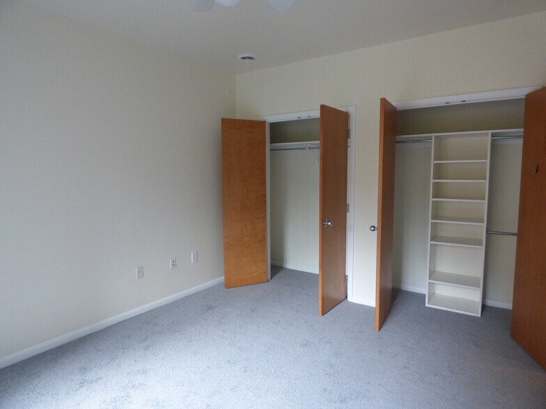 Building Photo - 1824 Carey Way