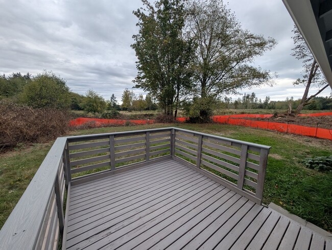 Building Photo - Newly Remodeled 3 Bedroom Home in Port Orc...