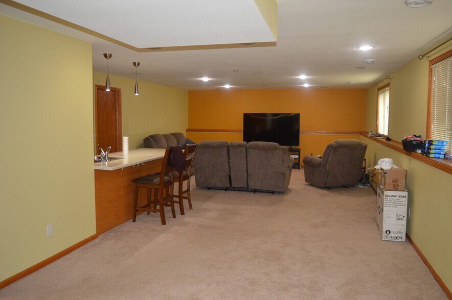 Building Photo - 8305 Dolomite Ln