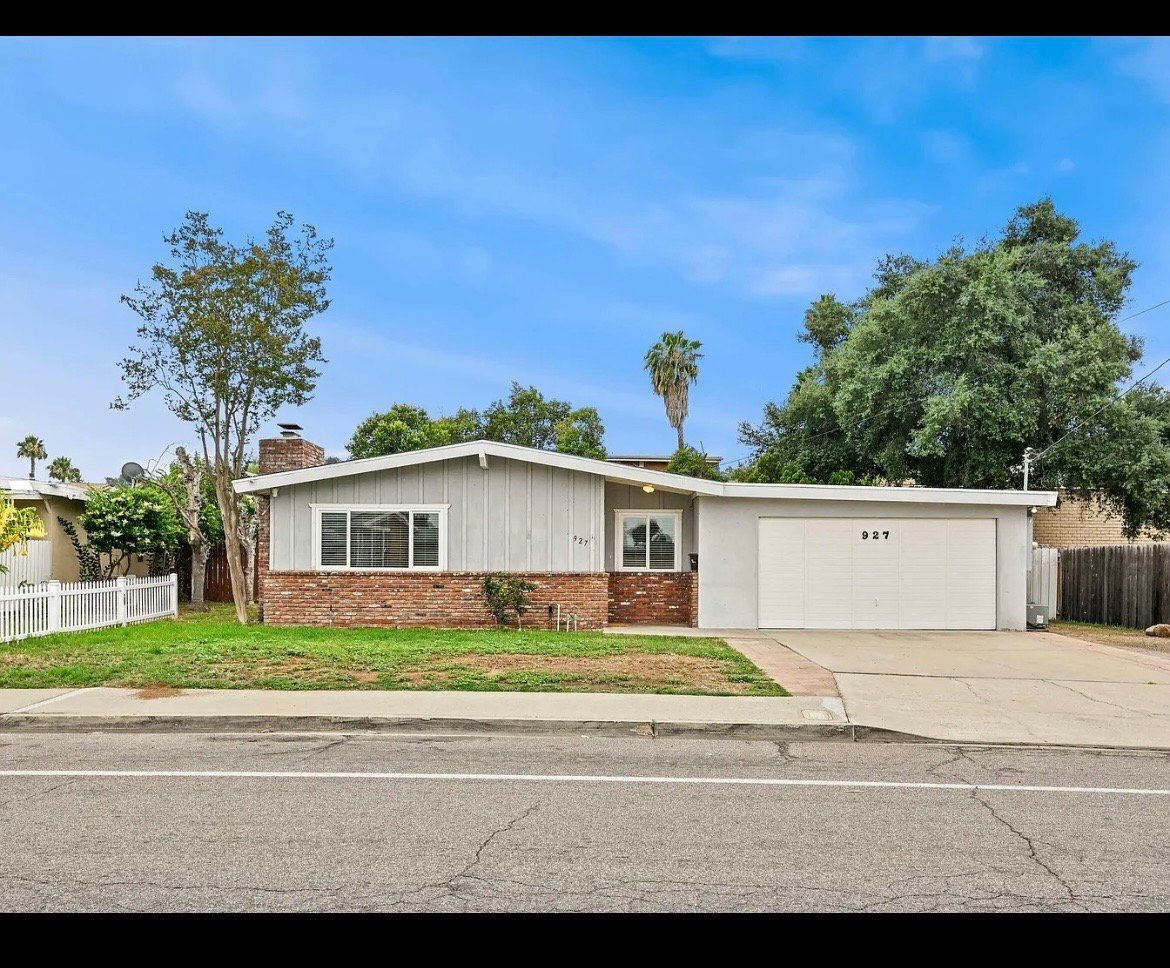 Building Photo - 927 Gray Dr
