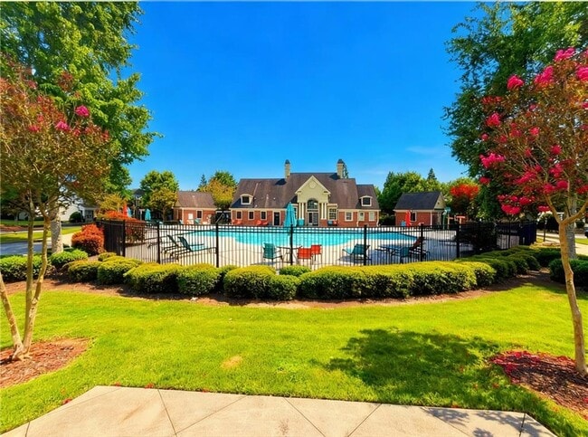 Building Photo - 602 Lofty Ln