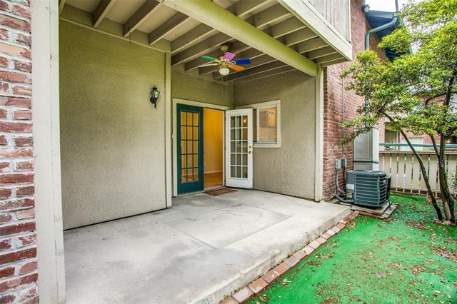 Building Photo - 8601 Park Ln