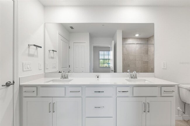 Building Photo - 19140 Scallop Lp