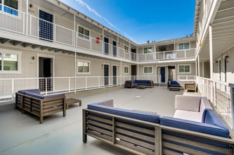 Building Photo - 4919 San Jacinto