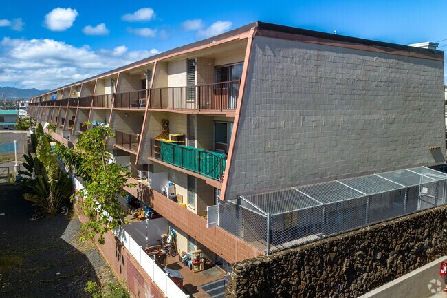 Building Photo - Pearl Ridge Terraces