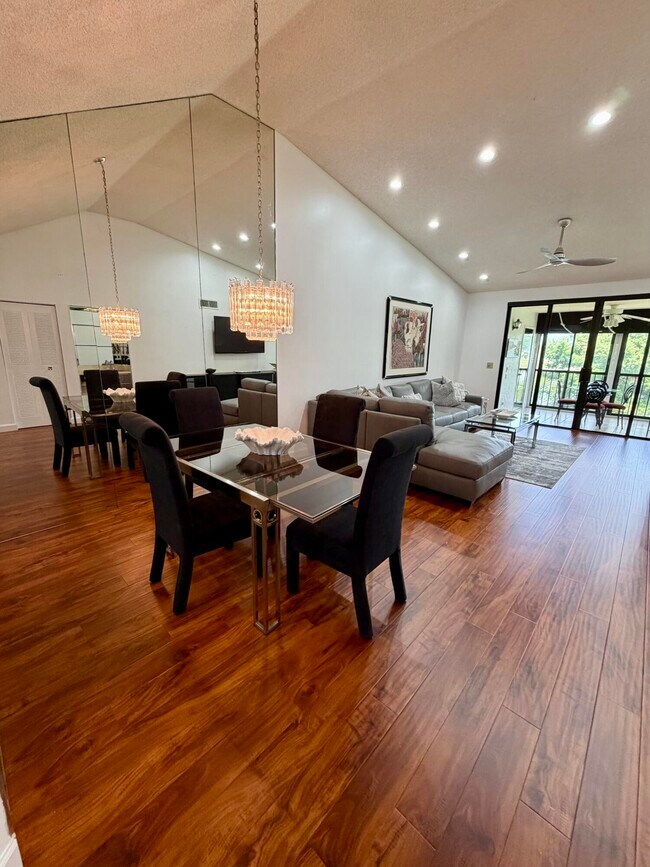 Building Photo - 15758 Loch Maree Ln